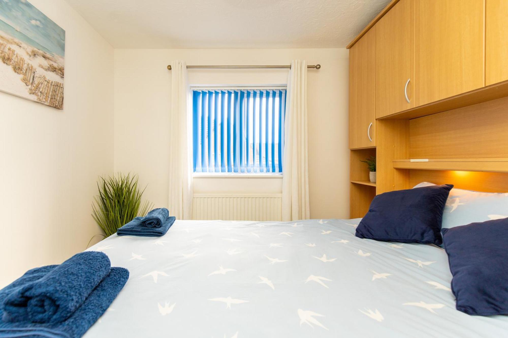 Comfortable And Spacious Superb Holiday Home In Llanelli, Dog Friendly Luaran gambar