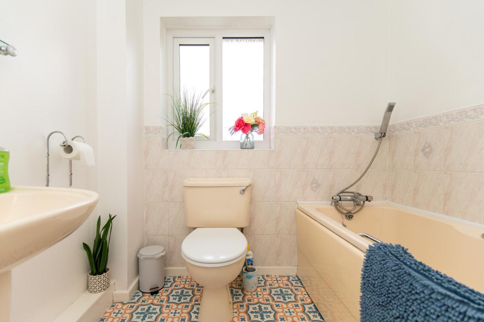 Comfortable And Spacious Superb Holiday Home In Llanelli, Dog Friendly Luaran gambar