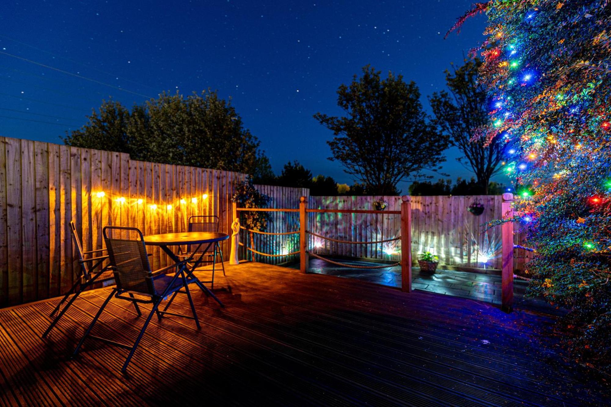 Comfortable And Spacious Superb Holiday Home In Llanelli, Dog Friendly Luaran gambar