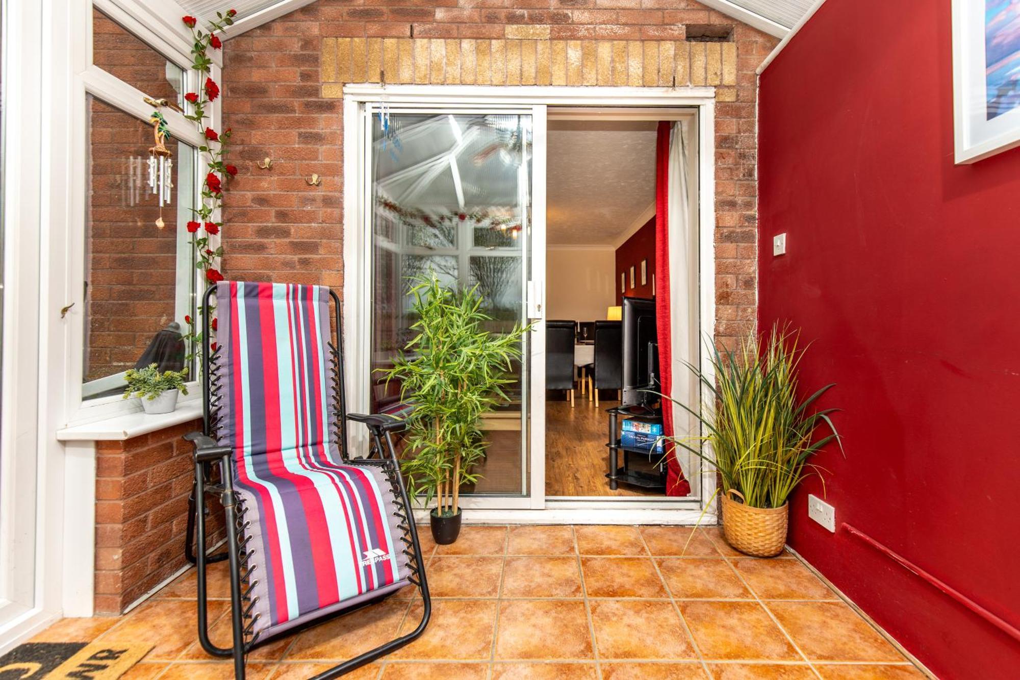 Comfortable And Spacious Superb Holiday Home In Llanelli, Dog Friendly Luaran gambar
